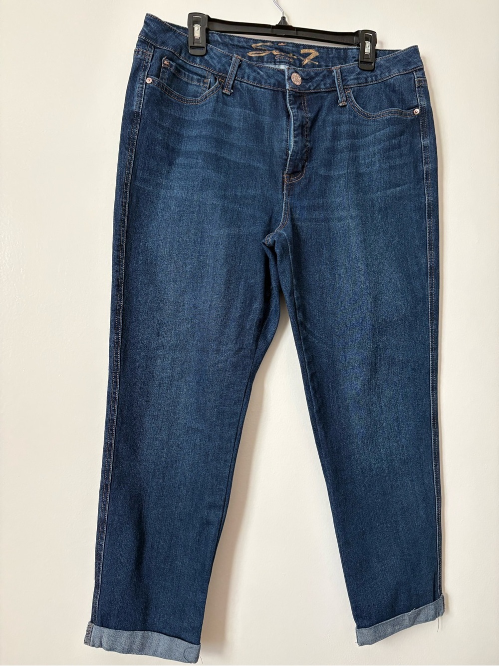 Seven7 Blue Denim Jeans with Gold Logo Print